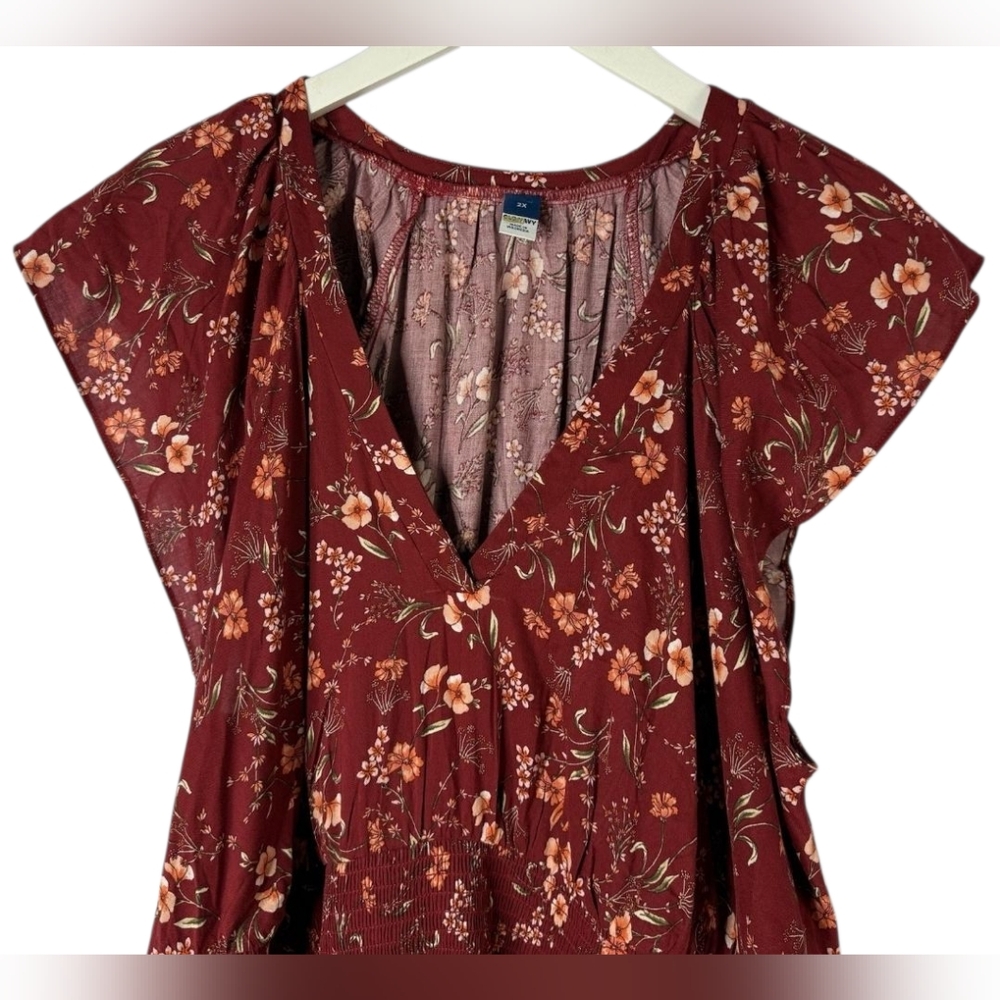 OLD NAVY Waist-Defined Flutter-Sleeve Smocked Floral Midi Dress Size: 2X - Picture 5 of 8